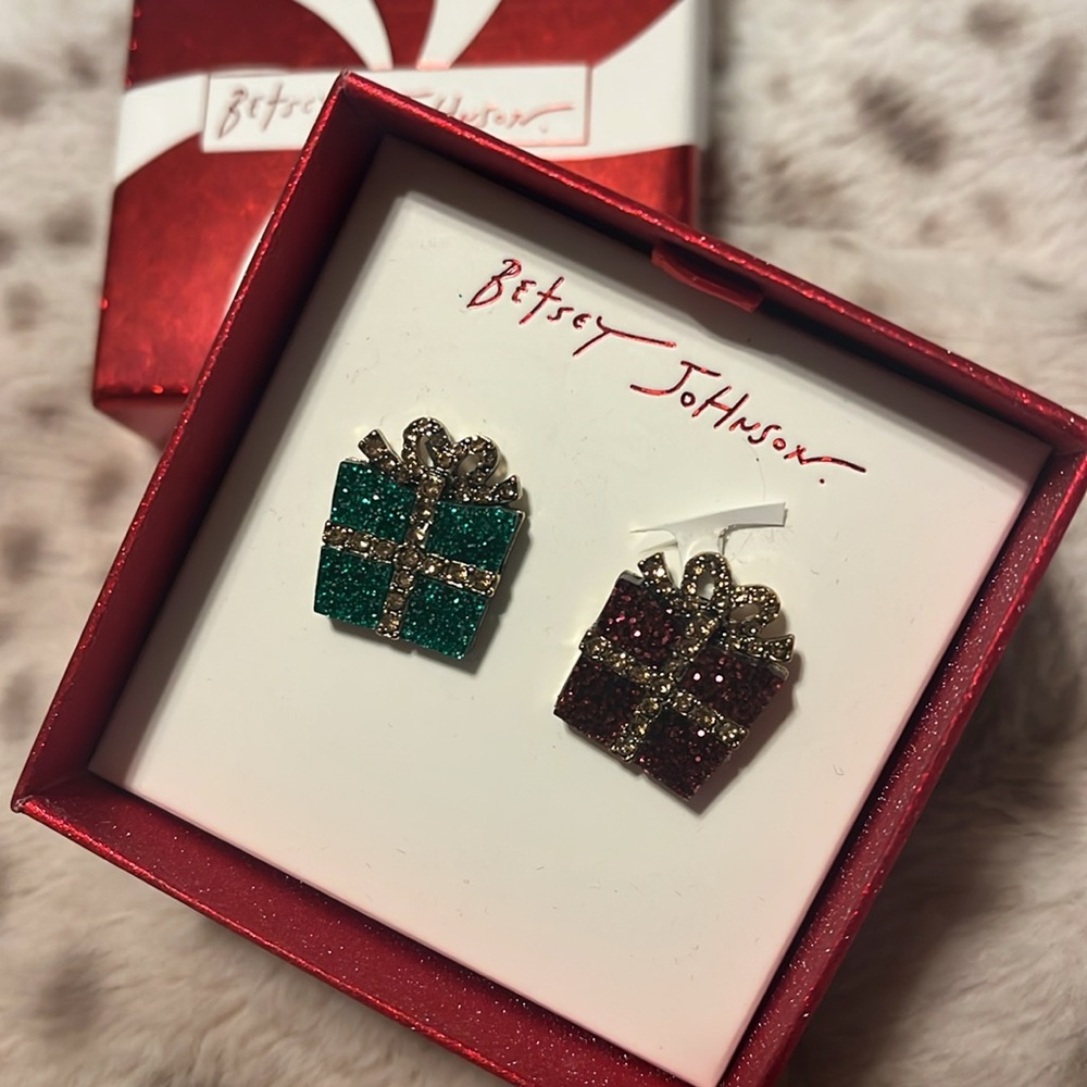 NWT Betsy Johnson Christmas Present Red and Green Glitter Earrings BNIB